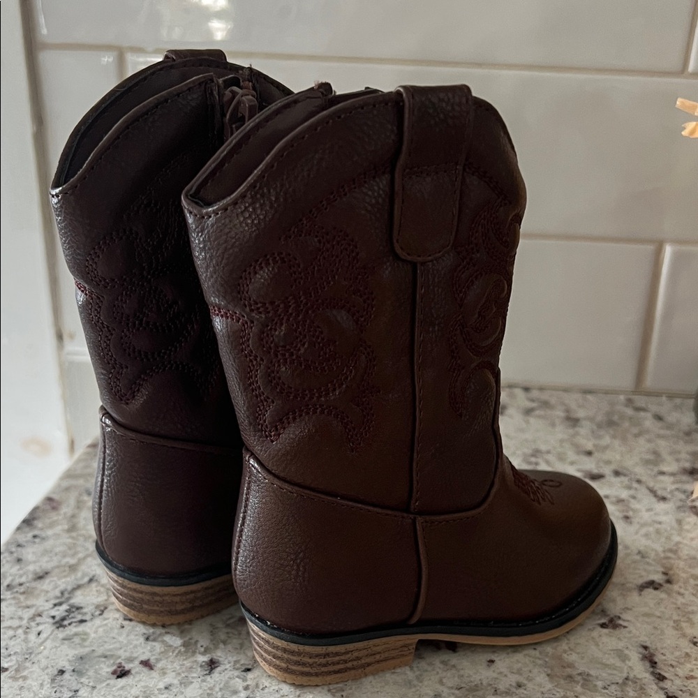 Cat & Jack Brown Kids Western Boots - Picture 3 of 3